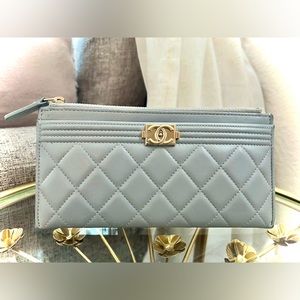 Chanel boy wallet